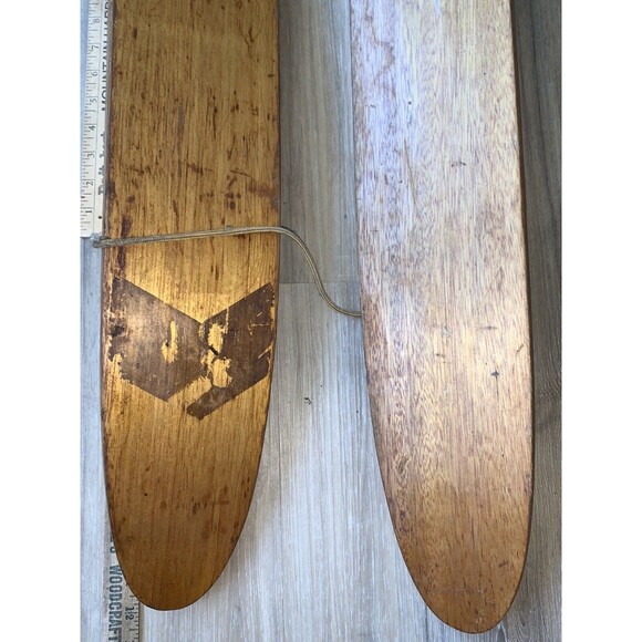 Vintage Pair Junior Size RIVIERA Adjustable Binding Metal Wood Water Skis - Picture 7 of 11